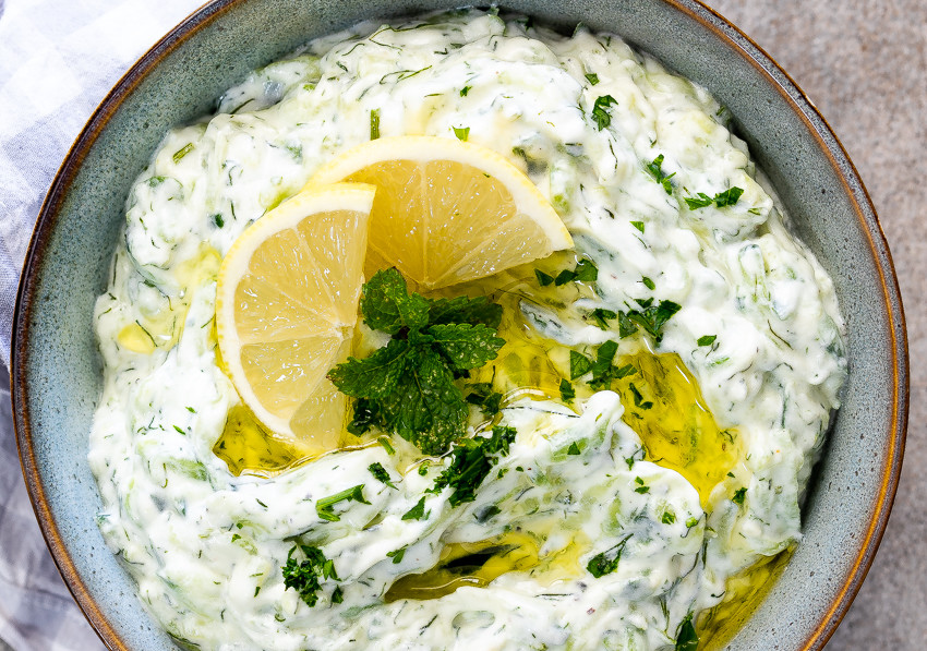 Что приготовить из свежего греческого йогурта?