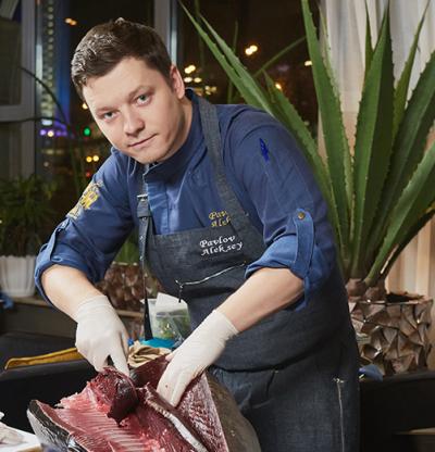 Блинчики с лососем от шеф-повара ресторана «Barceloneta» Алексея Павлова